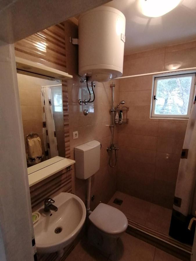 Apartment Borovi With Terrace And Parking Podaca Exterior foto