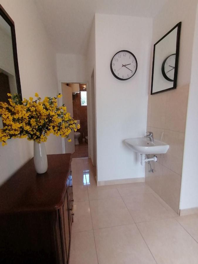 Apartment Borovi With Terrace And Parking Podaca Exterior foto