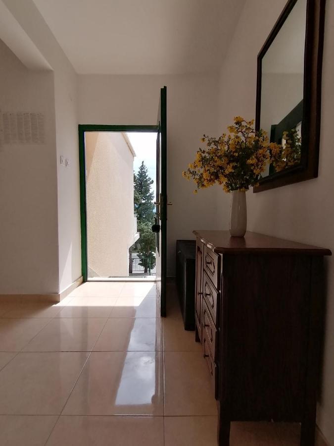 Apartment Borovi With Terrace And Parking Podaca Exterior foto